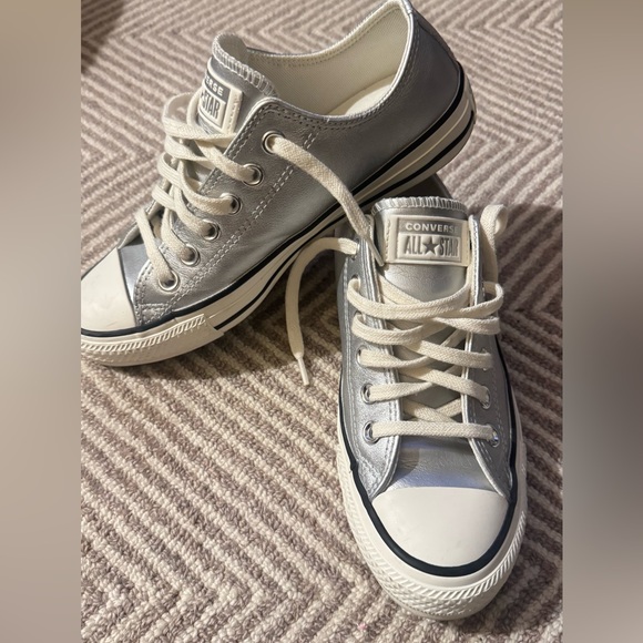 Women's Chuck Taylor All Star Dainty Lucky Metallic Sneakers - Picture 8 of 11